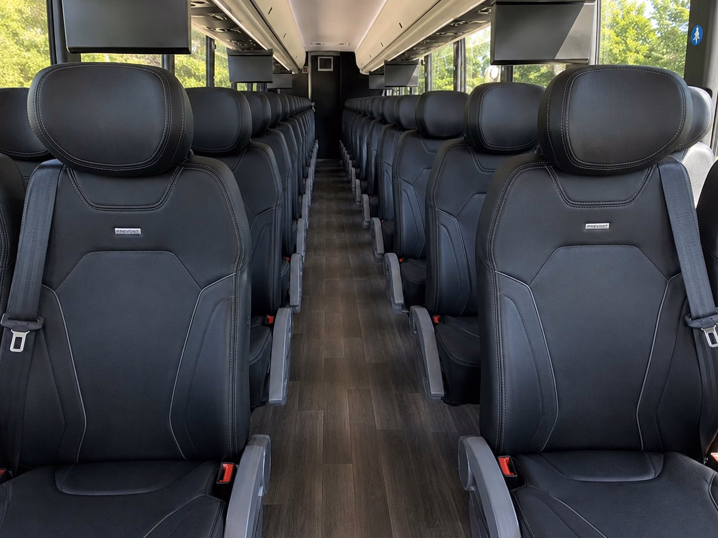 minibus and charter bus rentals for mesquite youth sports teams and tournaments