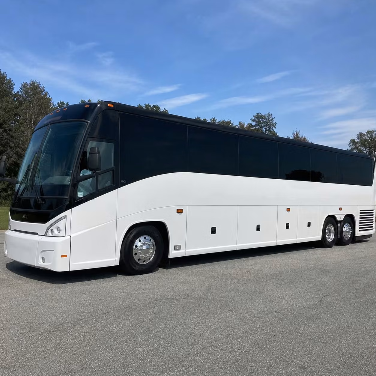 sports team fan charter bus rentals in mesquite